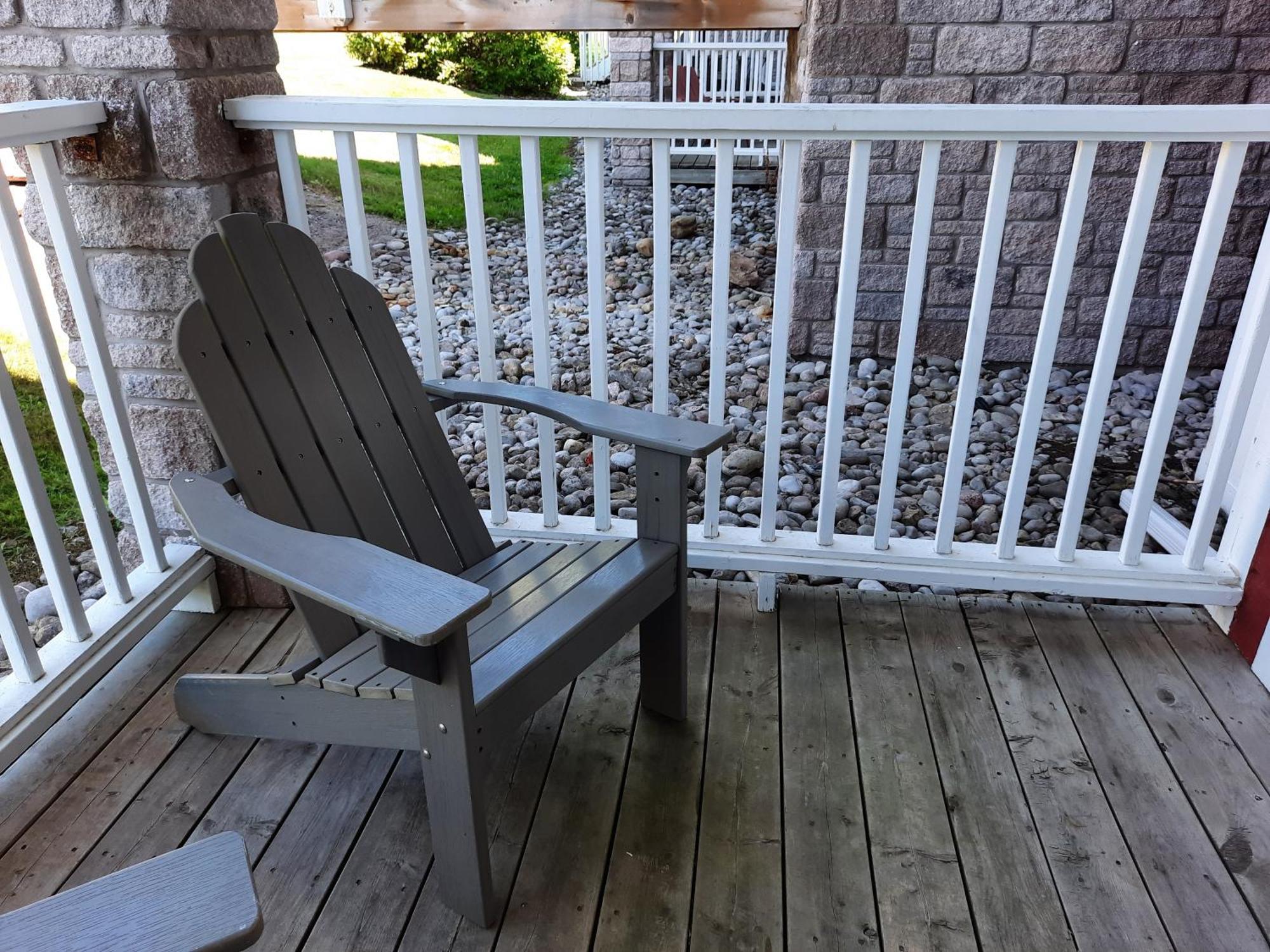 Margarita Vacation Getaway Apartment Oro-Medonte Room photo